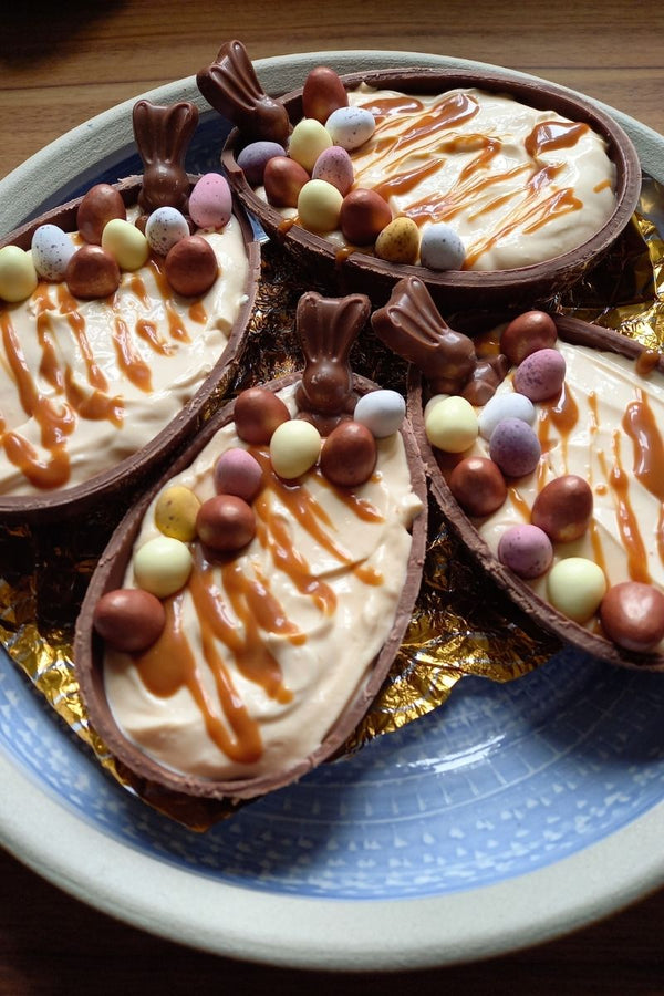 Recipe: Easter Egg Caramel Cheesecake